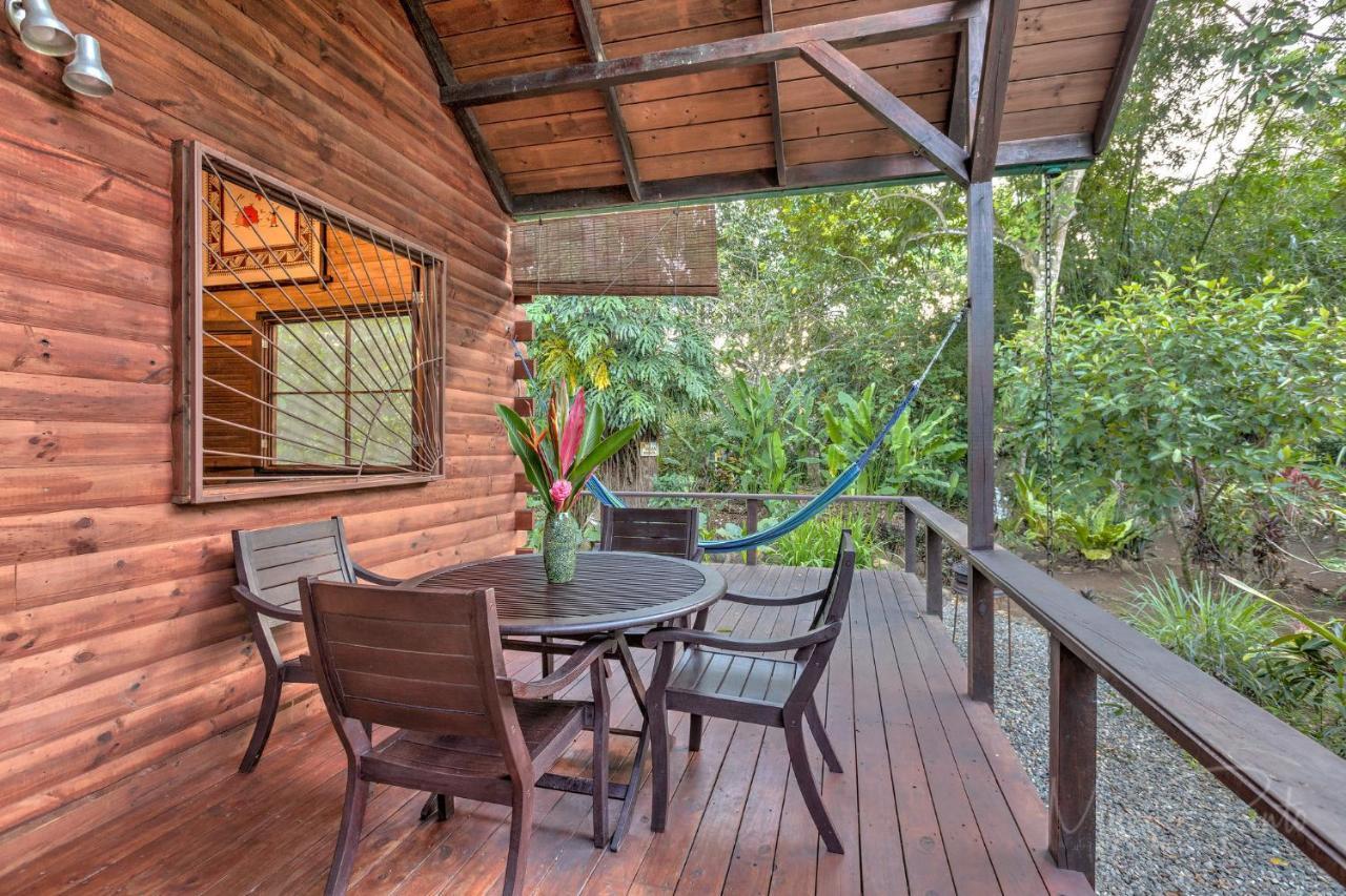 Casa Ylang In Black Sand Beach Villa Puerto Viejo de Talamanca Dış mekan fotoğraf